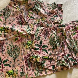 Printfresh Pajama Set Camel’s Courtyard Print